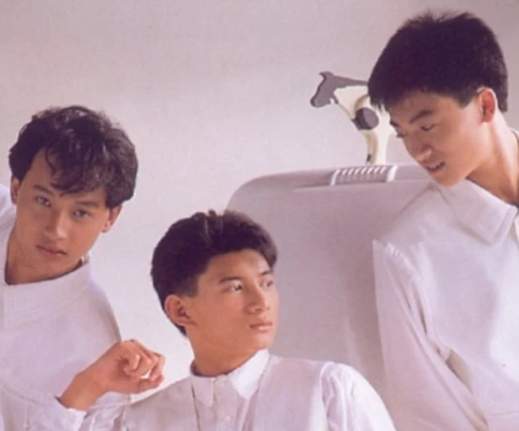 小虎队的最好听的歌曲有哪些？