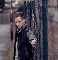  Ilan Bluestone（DJ）