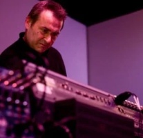 Zbigniew Karkowski（DJ）
