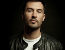  Yves Larock（DJ）