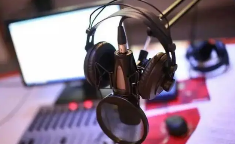 广播电台常用的音频格式是什么？