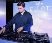  Zenith（DJ） 